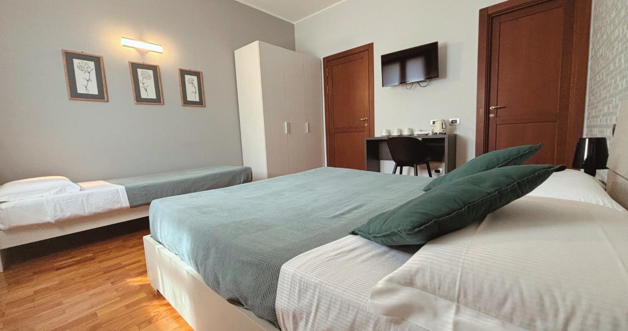 مبيت وإفطار Villa Guardia Casa Ceruti المظهر الخارجي الصورة